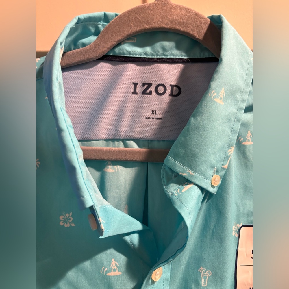 Izod Men's Aqua Casual Button Down Shirt XL